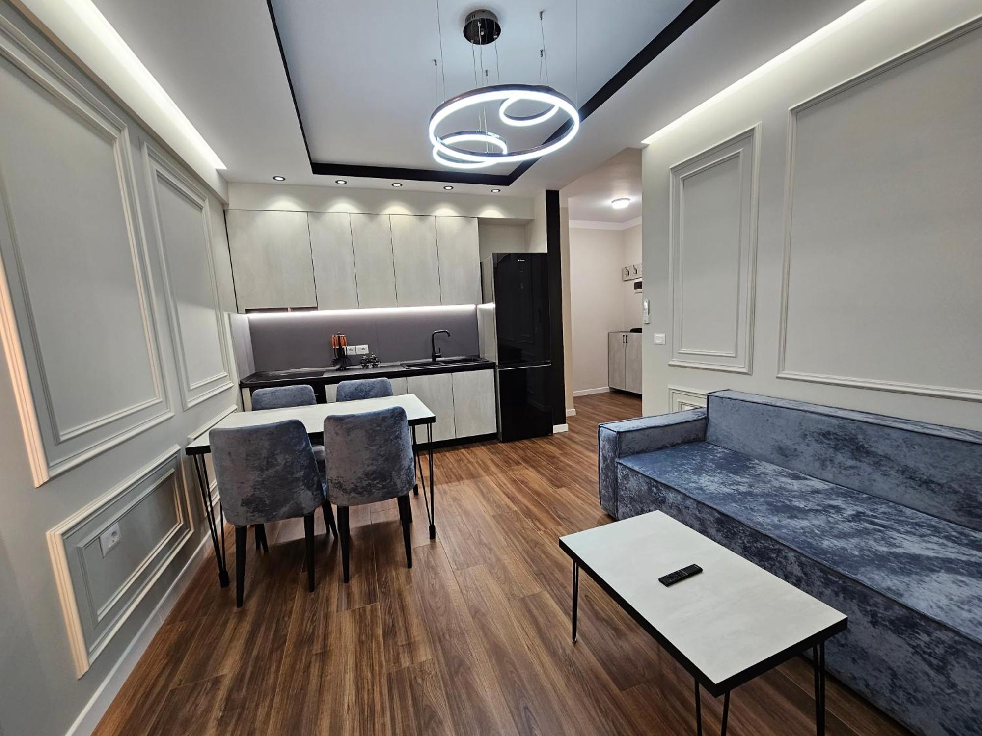 Apartment Miku Apartment-cozy 1bd At Komuna E Parisit *